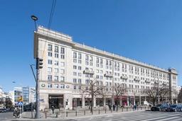 Plac Konstytucji14
