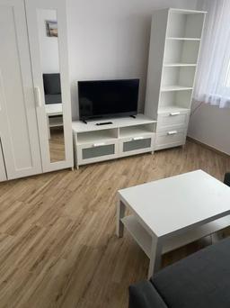 Szubińska, 41