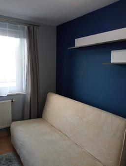 Książkowa, 9F4