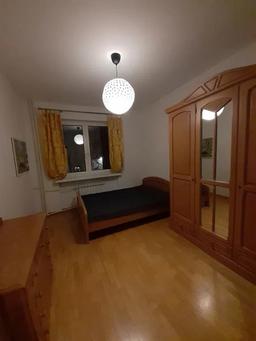 29 Listopada, 183